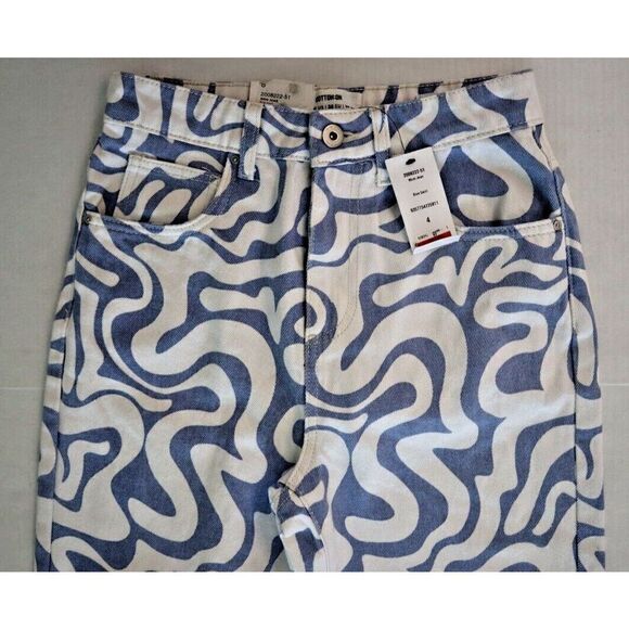 cotton: On 2008222-51 Women's Sz 4 Blue Swirl Denim Mom Jeans - Picture 3 of 6